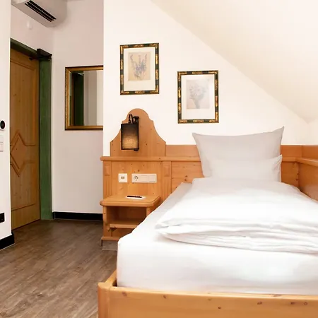 Self-check-in Vinoq Otel 3*