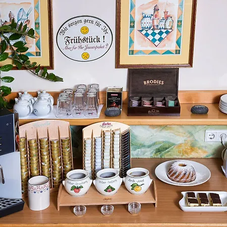 Self-Check-In Hotel Vinoq Mistelbach 3*