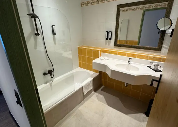 Self-check-in Vinoq Hotel 3*